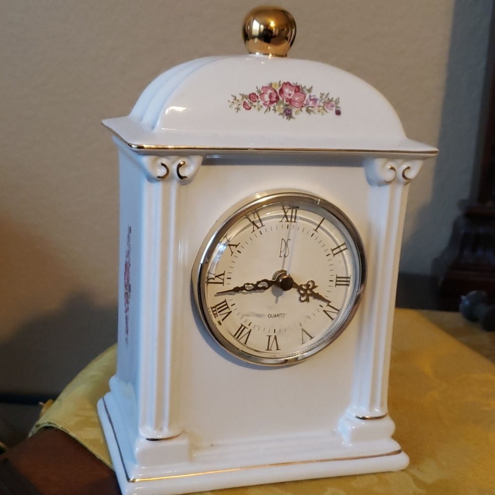 💟VINTAGE Quartz limited Edition 1993 clock